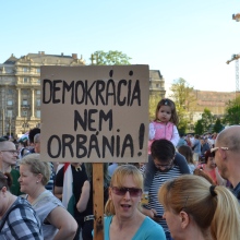 "Democracy, not Orbánacy!"